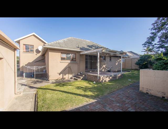 4 BEDROOM HOUSE TO LET IN BAYSVILLE